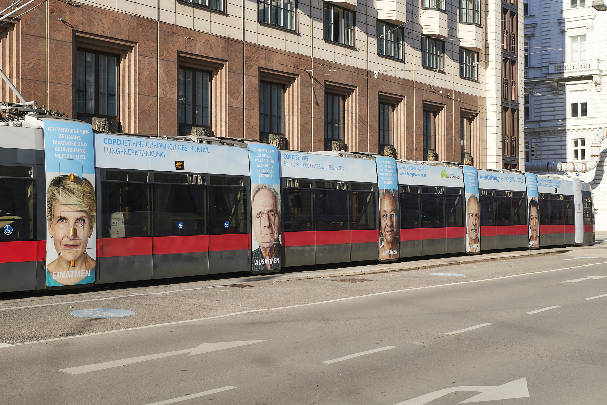 Film Und Fototermin Zum Start Der COPD Straßenbahn